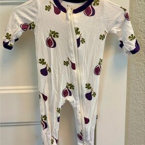 Kyte Baby Zippered Footie in Fig NB